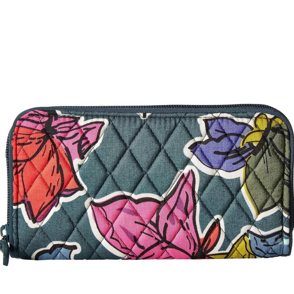 Vera Bradley RFID Georgia Wallet in Falling Flowers Pattern